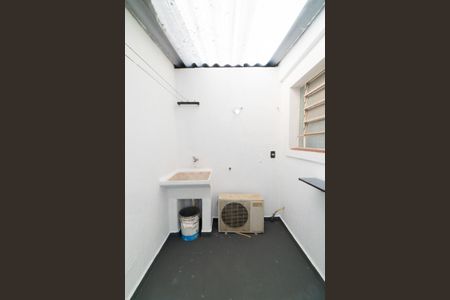 Lavanderia de casa à venda com 2 quartos, 110m² em Vila Paulista, São Paulo