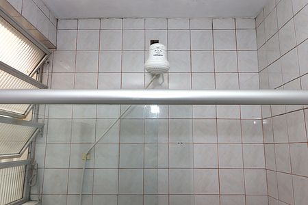 Apartamento para alugar com 63m², 2 quartos e sem vagaBanheiro