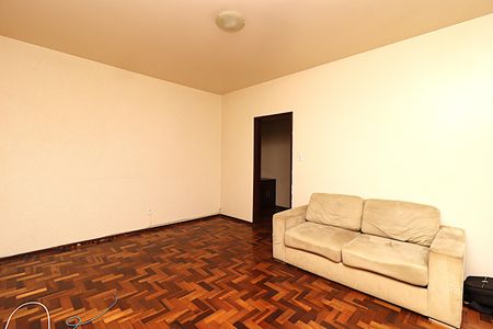 Apartamento para alugar com 63m², 2 quartos e sem vagaSala