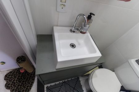 Casa de condomínio à venda com 64m², 2 quartos e 2 vagas Casa de condomínio à venda com 64m², 2 quartos e 2 vagasLavabo