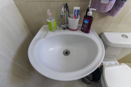 Casa de condomínio à venda com 64m², 2 quartos e 2 vagas Casa de condomínio à venda com 64m², 2 quartos e 2 vagasBanheiro da Suíte 1