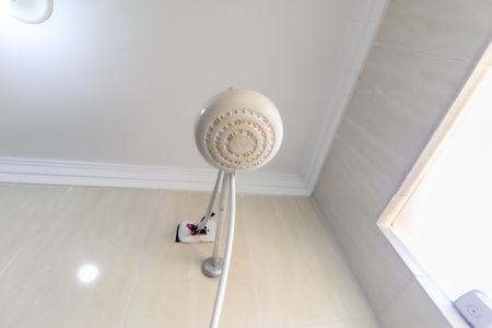 Casa de condomínio à venda com 64m², 2 quartos e 2 vagas Casa de condomínio à venda com 64m², 2 quartos e 2 vagasBanheiro da Suíte 1