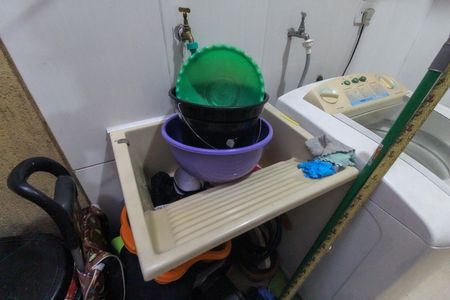 Casa de condomínio à venda com 64m², 2 quartos e 2 vagas Casa de condomínio à venda com 64m², 2 quartos e 2 vagasÁrea de Serviço