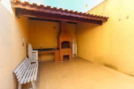 Casa de condomínio à venda com 64m², 2 quartos e 2 vagas Casa de condomínio à venda com 64m², 2 quartos e 2 vagasÁrea Comum