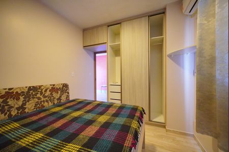 Quarto 1 de casa para alugar com 2 quartos, 55m² em São João do Rio Vermelho, Florianópolis