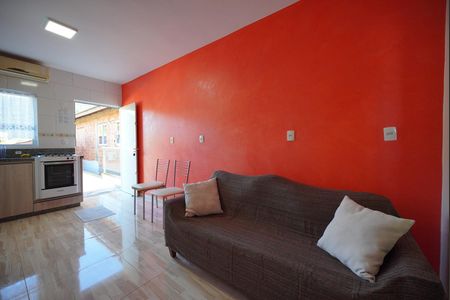 Sala/Cozinha de casa para alugar com 2 quartos, 55m² em São João do Rio Vermelho, Florianópolis