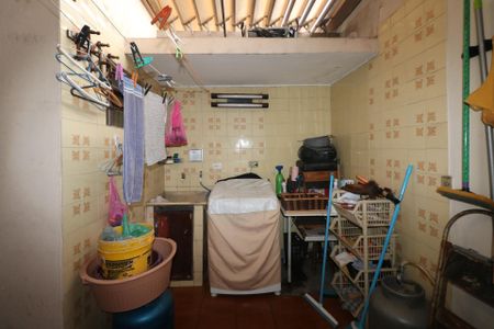 Casa à venda com 150m², 3 quartos e 1 vagaÁrea de Serviço