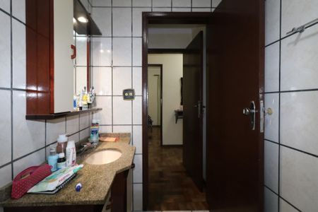 Casa à venda com 150m², 3 quartos e 1 vagaBanheiro da Suíte