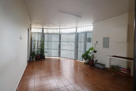 Casa à venda com 150m², 3 quartos e 1 vagaGaragem