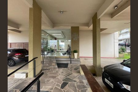 Apartamento para alugar com 87m², 2 quartos e sem vaga
