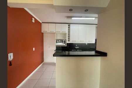 Apartamento para alugar com 87m², 2 quartos e sem vaga
