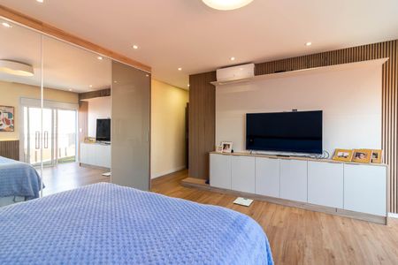 Casa à venda com 560m², 4 quartos e 5 vagas Casa à venda com 560m², 4 quartos e 5 vagasSuíte 1