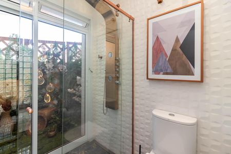 Casa à venda com 560m², 4 quartos e 5 vagas Casa à venda com 560m², 4 quartos e 5 vagasLavabo