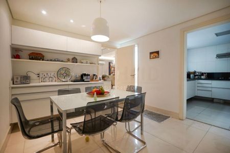 Apartamento à venda com 540m², 5 quartos e 5 vagas