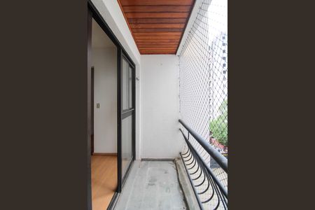 Varanda  de apartamento para alugar com 2 quartos, 68m² em Jardim Henriqueta, Taboão da Serra