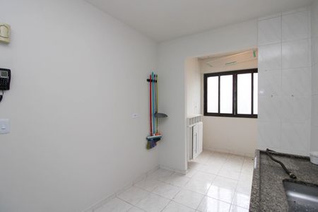 Apartamento para alugar com 68m², 2 quartos e 1 vagaCozinha 