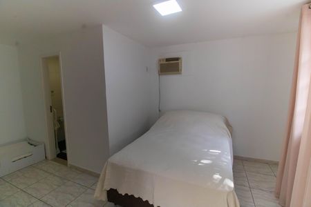 Casa de condomínio para alugar com 454m², 4 quartos e 2 vagas Casa de condomínio para alugar com 454m², 4 quartos e 2 vagasSuíte 1