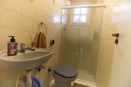 Casa de condomínio para alugar com 454m², 4 quartos e 2 vagas Casa de condomínio para alugar com 454m², 4 quartos e 2 vagasBanheiro