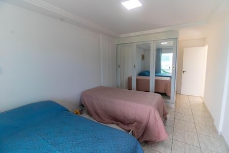 Casa de condomínio para alugar com 454m², 4 quartos e 2 vagas Casa de condomínio para alugar com 454m², 4 quartos e 2 vagasSuíte 2