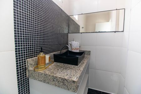 Casa de condomínio para alugar com 454m², 4 quartos e 2 vagas Casa de condomínio para alugar com 454m², 4 quartos e 2 vagasLavabo