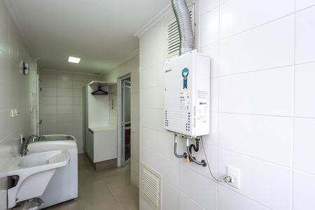 Apartamento à venda com 130m², 3 quartos e 2 vagasÁrea de Serviço