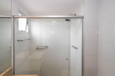 Apartamento à venda com 130m², 3 quartos e 2 vagasSuíte 1