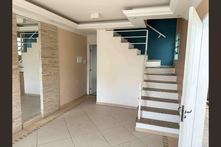 Casa de condomínio à venda com 114m², 1 quarto e 3 vagas Casa de condomínio à venda com 114m², 1 quarto e 3 vagasSala