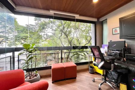 Apartamento à venda com 2 quartos, 110m² em Jardim Prudência, São Paulo