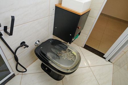 Casa à venda com 160m², 3 quartos e 4 vagas Casa à venda com 160m², 3 quartos e 4 vagasBanheiro da Suíte 3