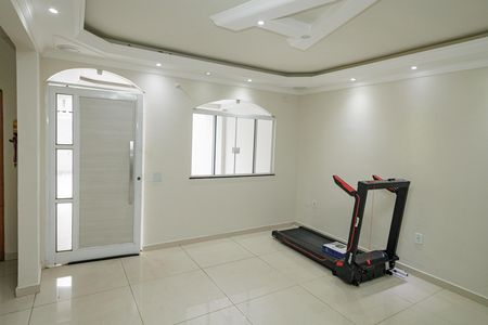 Sala de casa à venda com 3 quartos, 160m² em Campo Grande, Rio de Janeiro