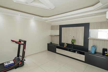Sala de casa à venda com 3 quartos, 160m² em Campo Grande, Rio de Janeiro