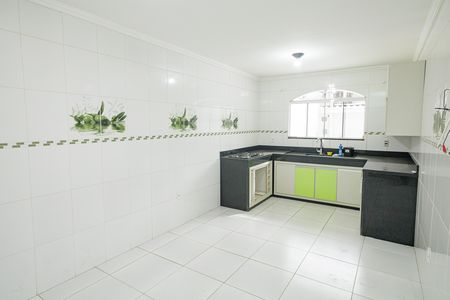 Casa à venda com 160m², 3 quartos e 4 vagas Casa à venda com 160m², 3 quartos e 4 vagasCozinha