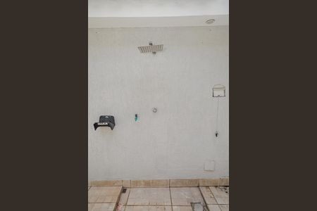 Casa à venda com 160m², 3 quartos e 4 vagas Casa à venda com 160m², 3 quartos e 4 vagasQuintal