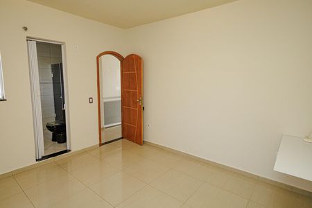 Casa à venda com 160m², 3 quartos e 4 vagas Casa à venda com 160m², 3 quartos e 4 vagasQuarto 3