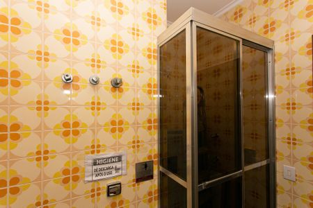 Casa para alugar com 325m², 7 quartos e 8 vagasLavabo 2