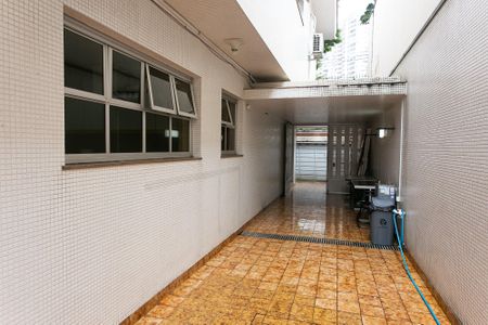 Casa para alugar com 325m², 7 quartos e 8 vagasÁrea Externa