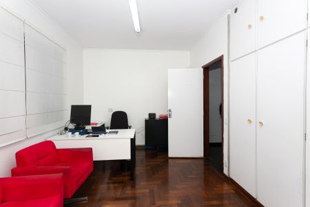 Casa para alugar com 325m², 7 quartos e 8 vagasQuarto 6
