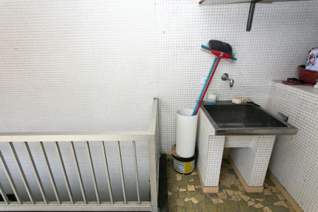 Casa para alugar com 325m², 7 quartos e 8 vagasÁrea de Serviço