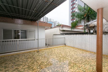 Casa para alugar com 325m², 7 quartos e 8 vagasÁrea de Serviço