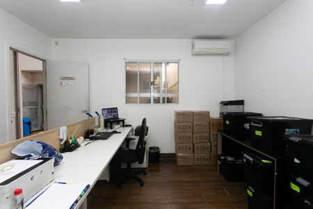 Casa para alugar com 325m², 7 quartos e 8 vagasQuarto 4