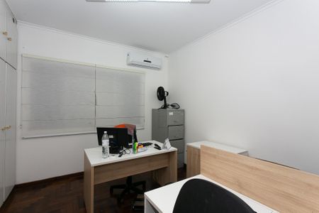 Casa para alugar com 325m², 7 quartos e 8 vagasQuarto 5