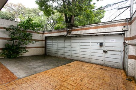 Casa para alugar com 325m², 7 quartos e 8 vagasGaragem