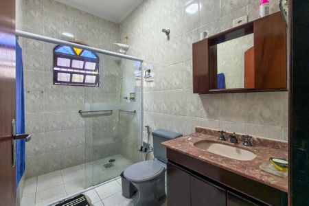 Casa para alugar com 159m², 3 quartos e 6 vagas Casa para alugar com 159m², 3 quartos e 6 vagasBanheiro