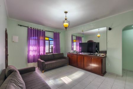 Casa para alugar com 159m², 3 quartos e 6 vagas Casa para alugar com 159m², 3 quartos e 6 vagasSala