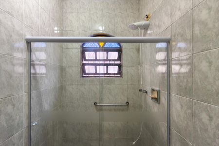 Casa para alugar com 159m², 3 quartos e 6 vagas Casa para alugar com 159m², 3 quartos e 6 vagasBanheiro da Suíte