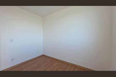 Quarto 1 de apartamento para alugar com 2 quartos, 43m² em Central Park, Vespasiano