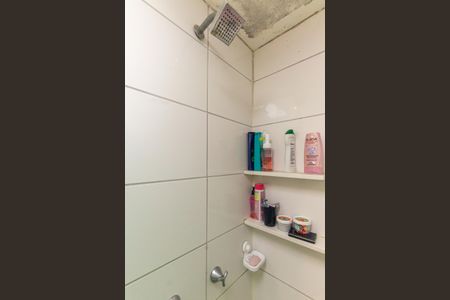 Banheiro  de apartamento à venda com 2 quartos, 40m² em Penha de França, São Paulo