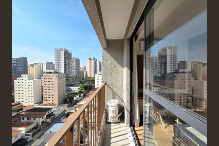 Studio para alugar com 24m², 1 quarto e sem vaga Studio para alugar com 24m², 1 quarto e sem vagaVaranda