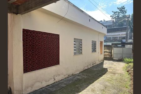 Casa para alugar com 70m², 3 quartos e 4 vagas