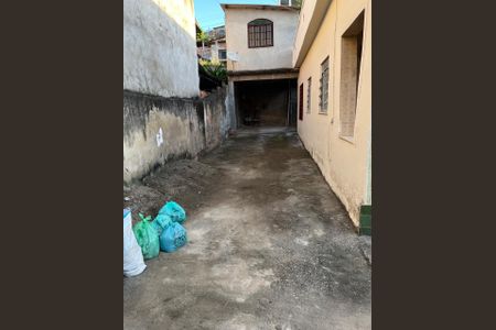 Casa para alugar com 70m², 3 quartos e 4 vagas